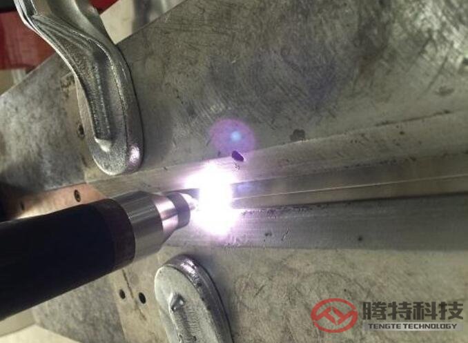 等離子切割焊接作業現場